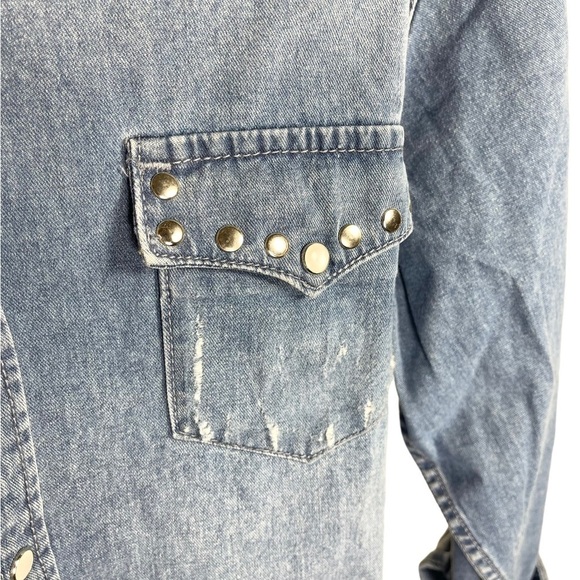 Denim Button Down Shirt Long Sleeve Bad Choices Make Good Stories Western Sz M - Picture 5 of 10
